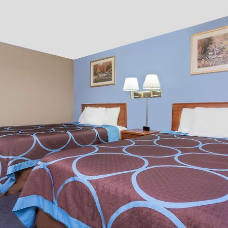 מלון Super 8 By Wyndham מנקאטו מראה חיצוני תמונה