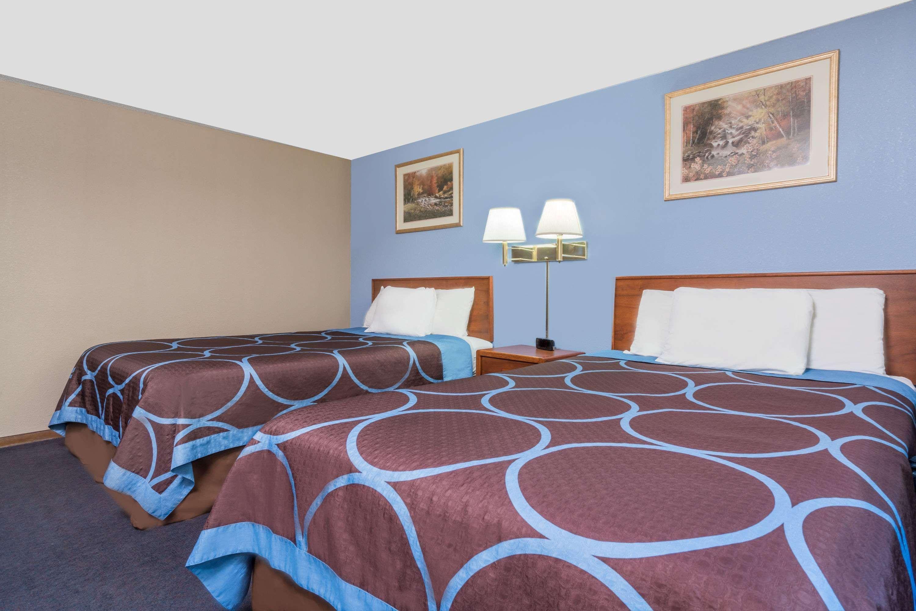 מלון Super 8 By Wyndham מנקאטו מראה חיצוני תמונה